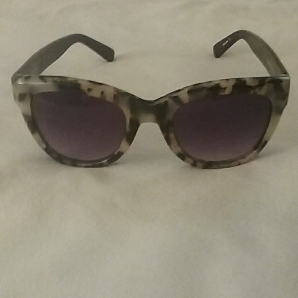 Ett:twa Munin Sunglasses from Anthrolopogie